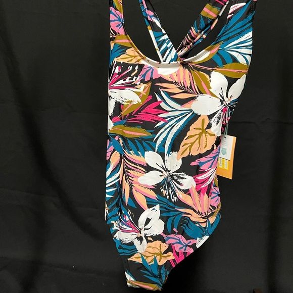 Multi color one piece - Picture 2 of 4